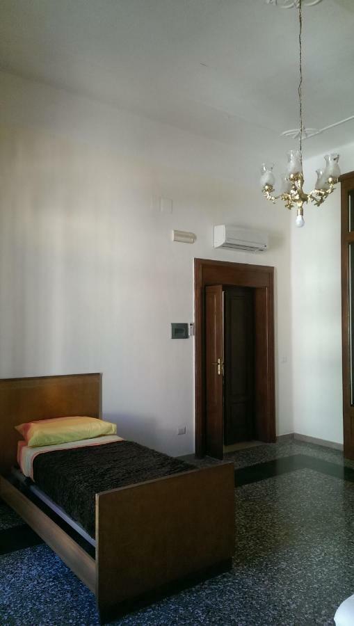 Hotel Palazzo Don Ruggiero à San Ferdinando di Puglia Extérieur photo